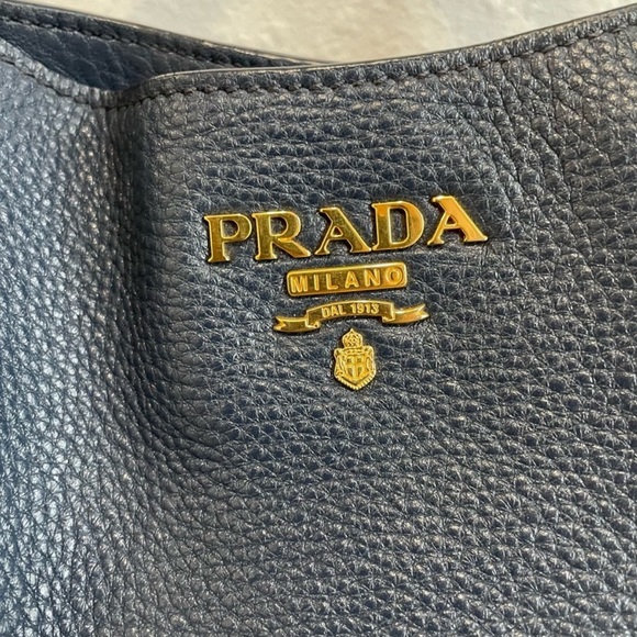 Prada Vitello Daino Pebble Leather Side Pocket Tote Handbag Bag Blue GORGEOUS! - Picture 15 of 15